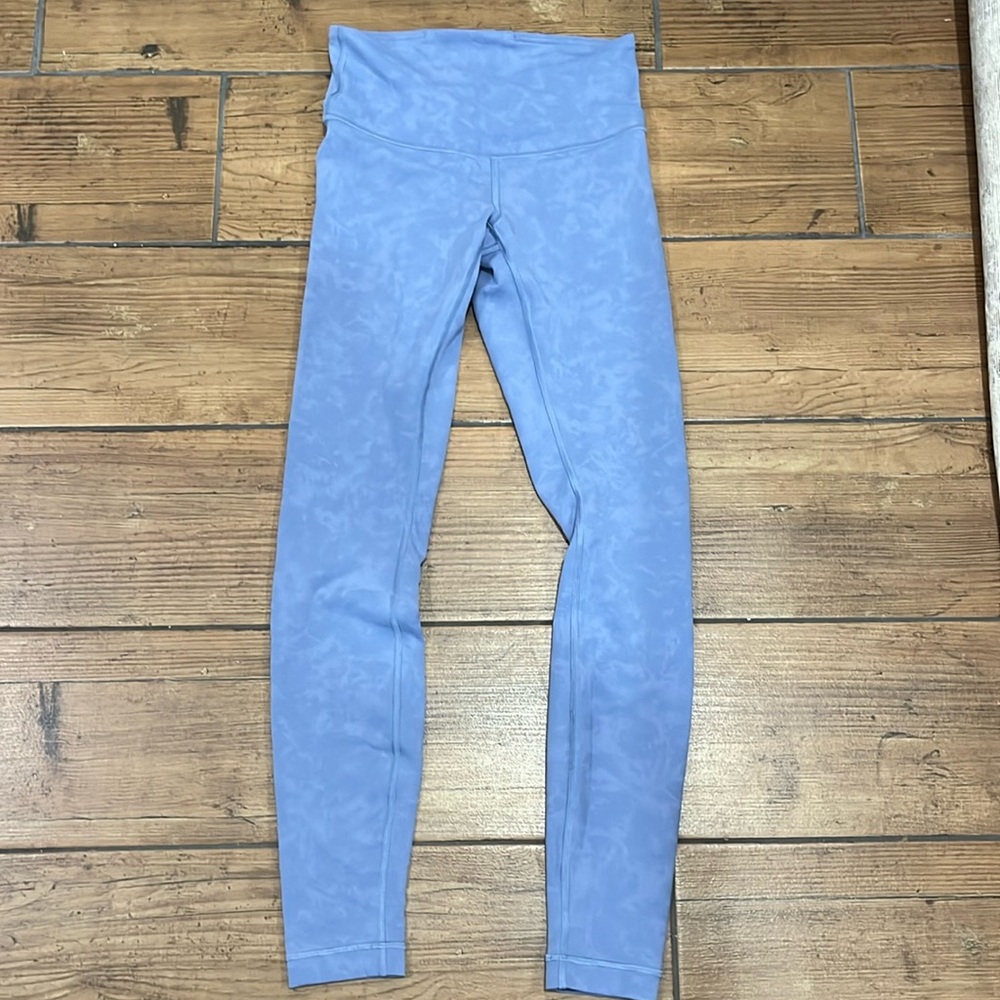 Lululemon High Rise V Waist Tights